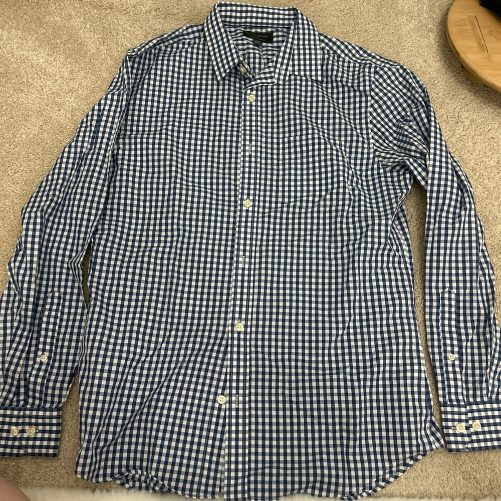 Banana Republic Blue and White Polo Shirt Classic Design